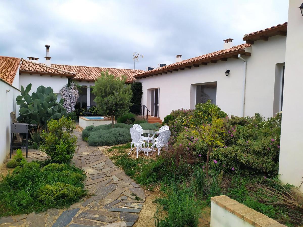 Casa Rural El Nidal Casas de Don Pedro Exterior foto